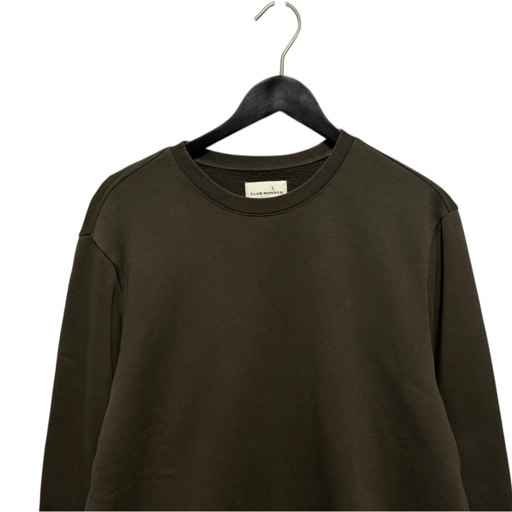 ♣️ Club Monaco Embroidered Crest Sweater size Large - Picture 2 of 3